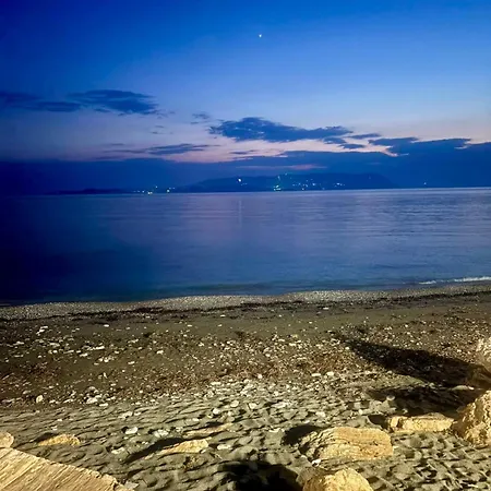 Mare Mia Case de vacanță Loutraki (Skopelos)